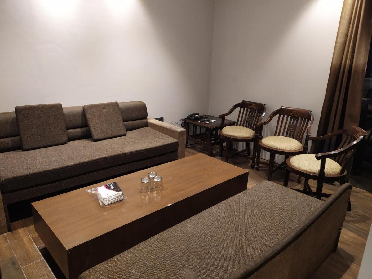 Hotel Star Inn Gangānagar Dış mekan fotoğraf
